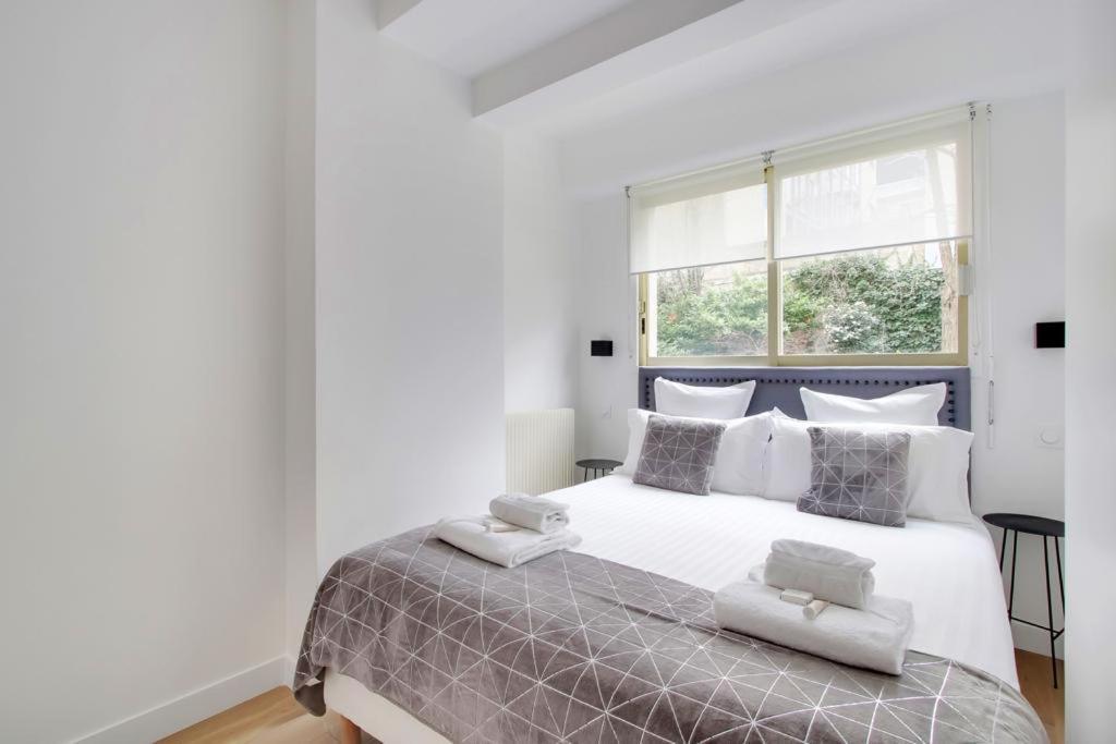 Trocadero/ Eiffel Tower - 3 Bedrooms- All New! Paris Dış mekan fotoğraf